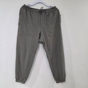 Lululemon Men’s ABC Joggers /size L